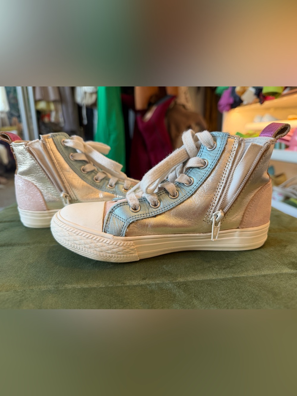 Mini Boden Girls Metallic Multi-Color High-Top Sneakers